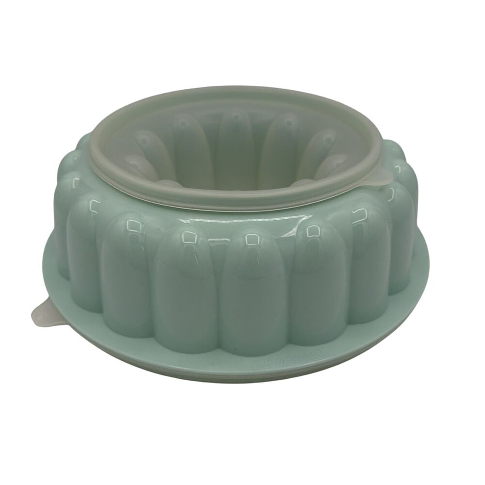 Tupperware USA VINTAGE 3 pc Mint Green Jello Mold COMPLETE SET Ice Ring Jadeite